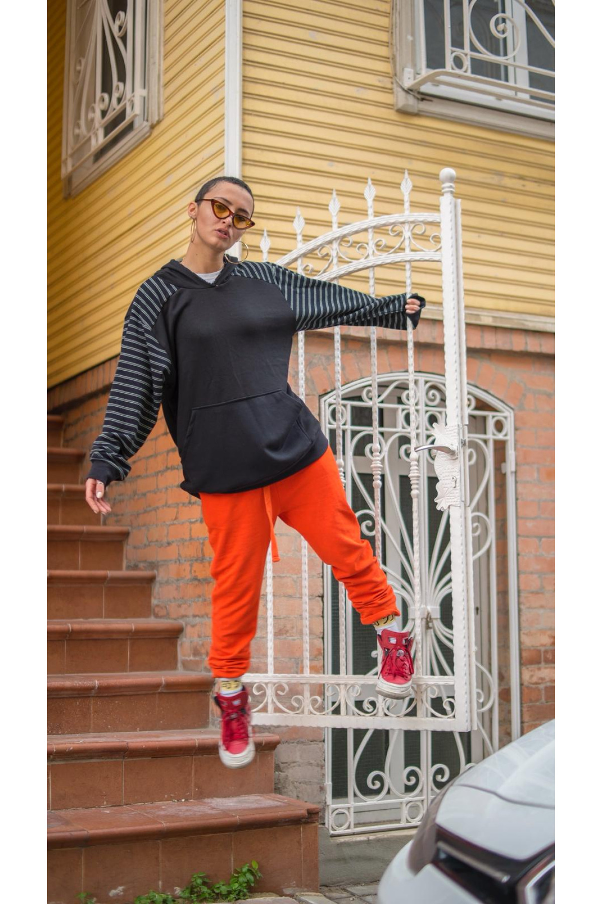 Siyah Renkli Kadın Sweatshirt