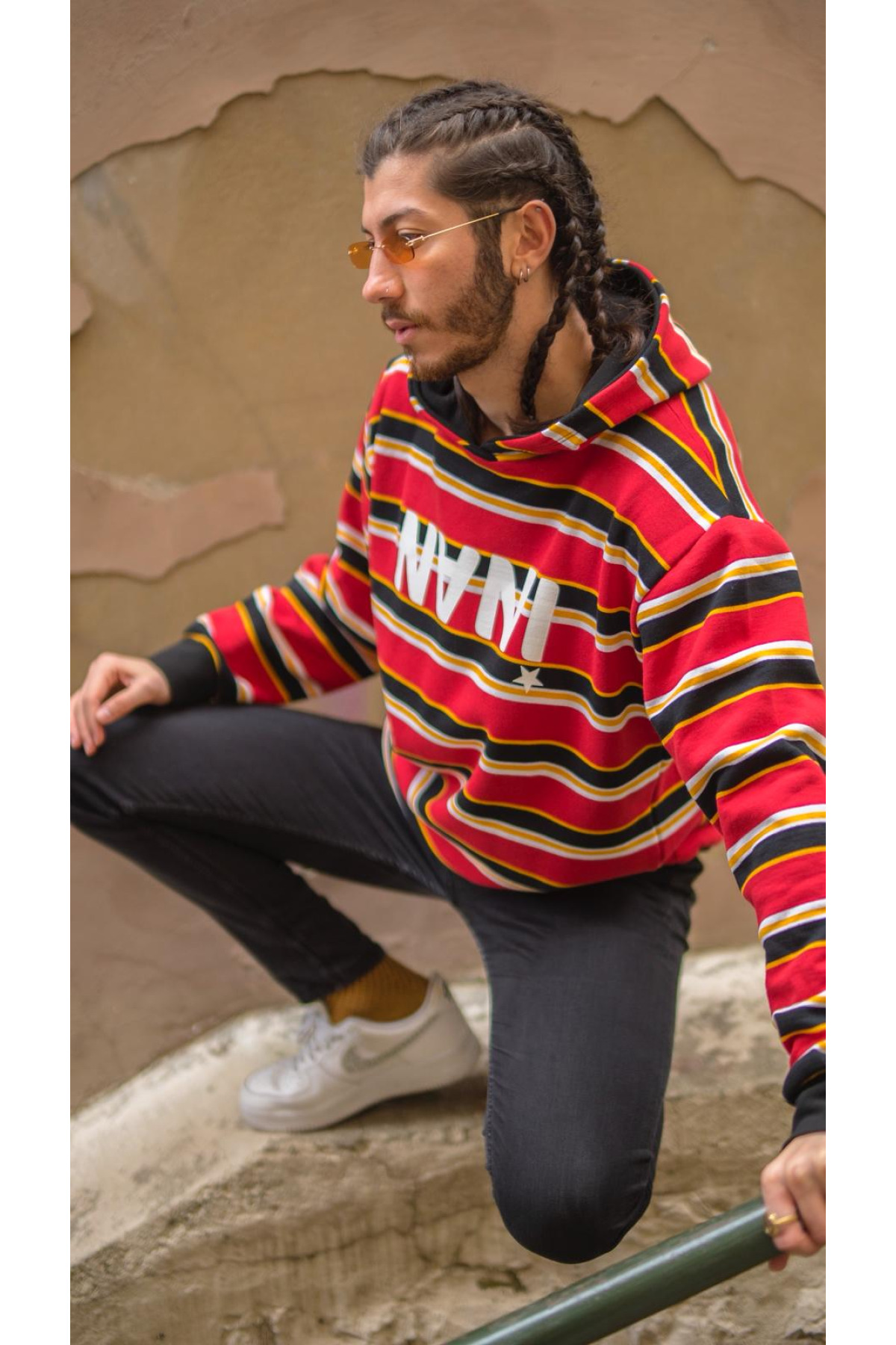 Kırmızı Renkli Çizgi Desenli Erkek Sweatshirt